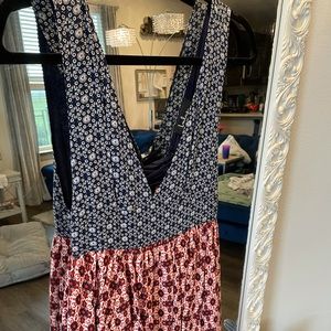 Lulus beautiful summer dress-Never Worn
